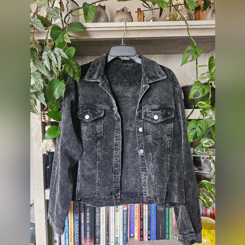 Black Courdoroy Shaket